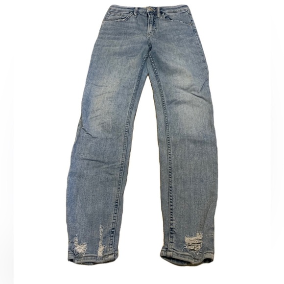 Bootlegger Girlfriend Crop Distressed Jeans, 27W 26L - Picture 1 of 6